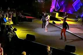 See Your Favorite Stars of Yesterday Live on Stage