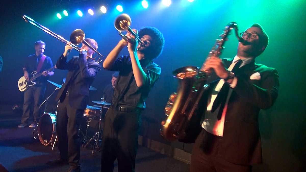new-soul-brigade-orlando-cover-band-17 New Soul Brigade Wedding Cover Band for Events in Orlando
