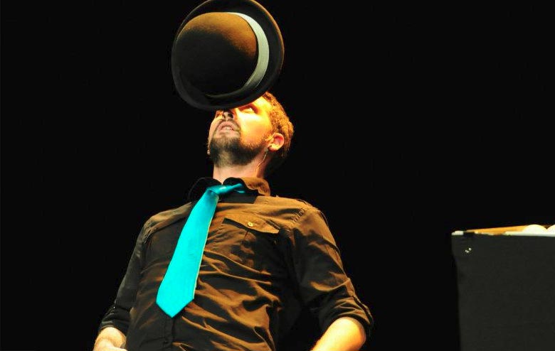 Matt Baker Juggling a Hat