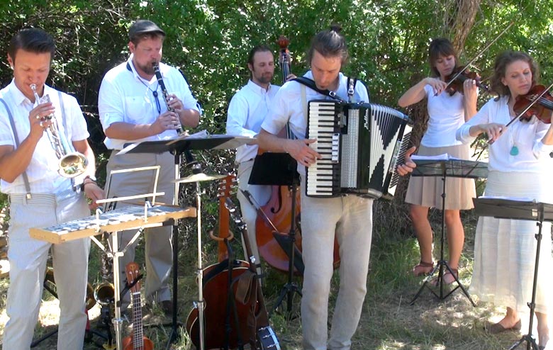 St. Boheme - High Quality Utah Folk Music