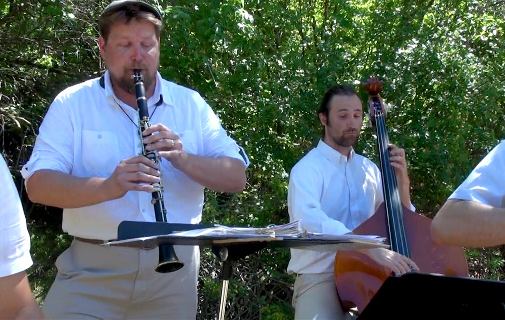 St. Boheme French, Folk, Gypsy, and Alternative Music with an Eastern European Flavor