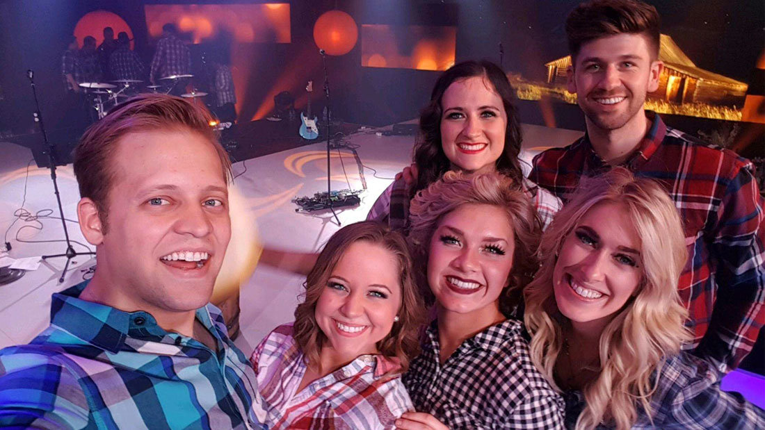 Country Line Dance Instructors