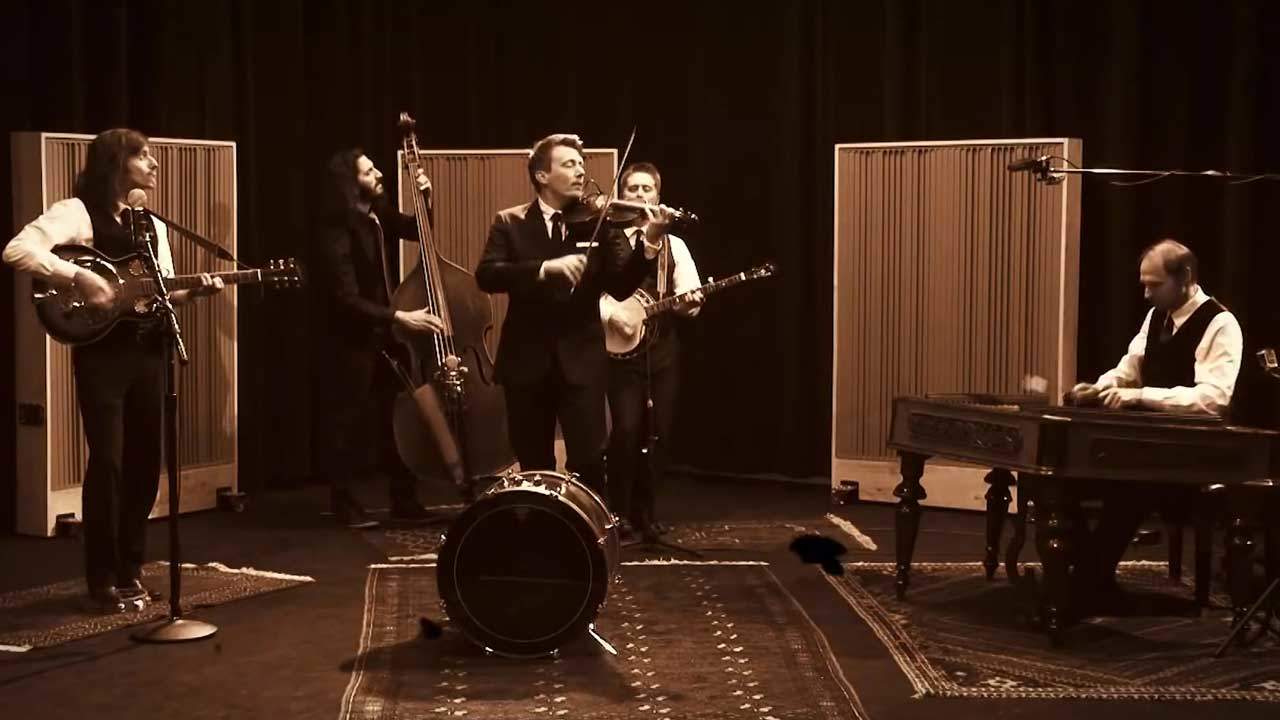 Aaron Ashton Gypsy Jazz Folk Band