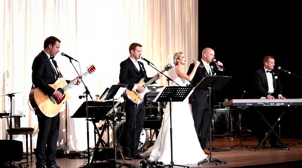 Multi-Genre Wedding Bands Have Experience in Reading Your Wedding Audience