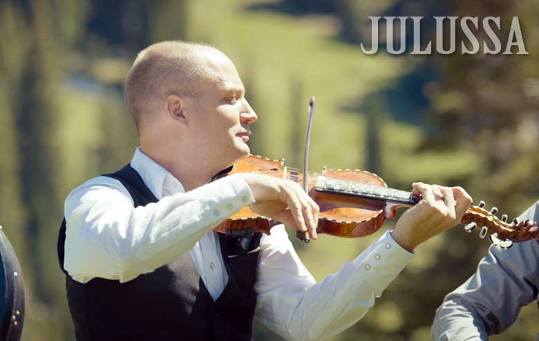 Julussa - Celtic and Scandinavian Folk Music