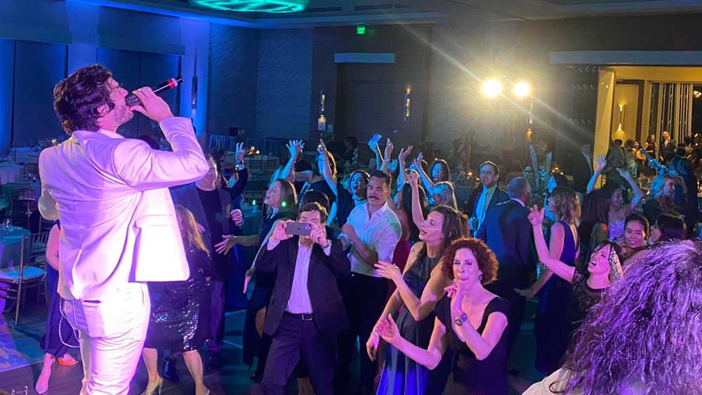 Party Band Pricing Models for Liquid Blue and Other Green Light Booking Bands